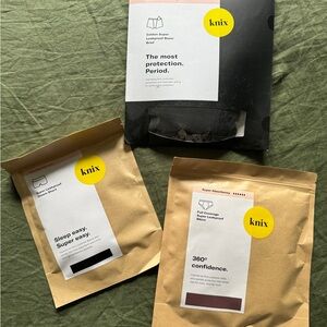 3 pairs Knix leakproof period underwear S